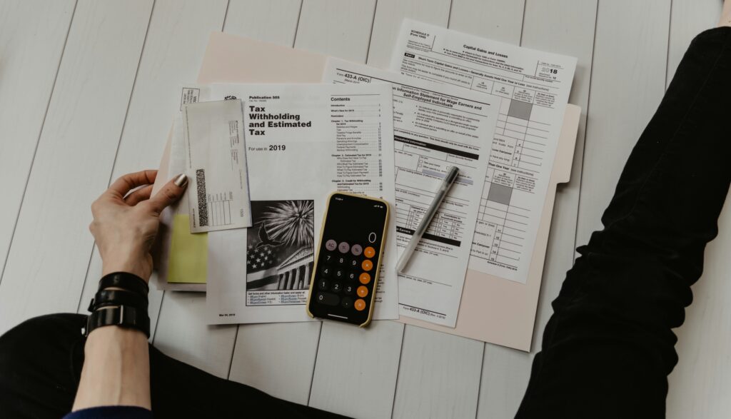 Roof and Solar Installation Together: The Complete, Smart Guide to Bundling Your Project