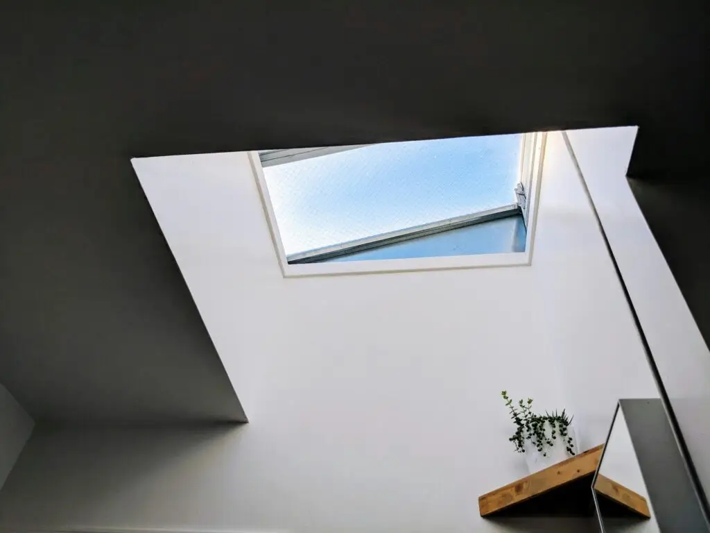 Skylight Installation: The Essential, Smart Way to Beat Winter Blues in Your Home