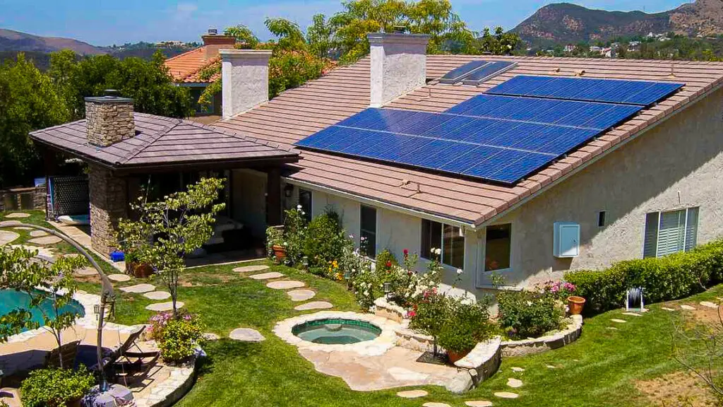 Sustainable Roofing and Solar: The Essential Guide to Smart, Future-Proof Home Upgrades