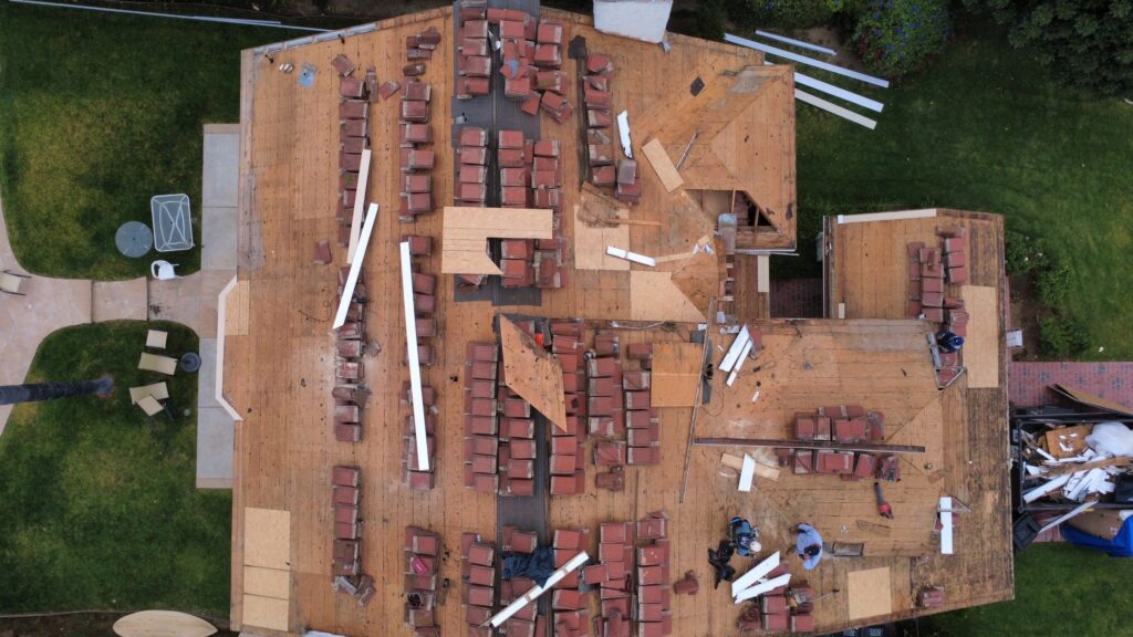 Roof covered with roofing materials.