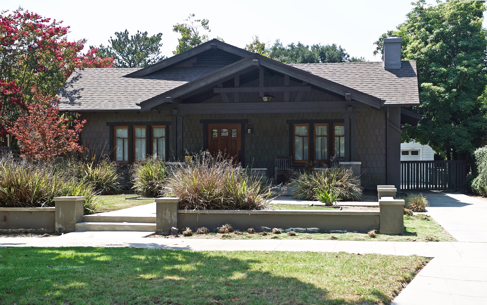 Beautiful Southern California home with shingle roof
