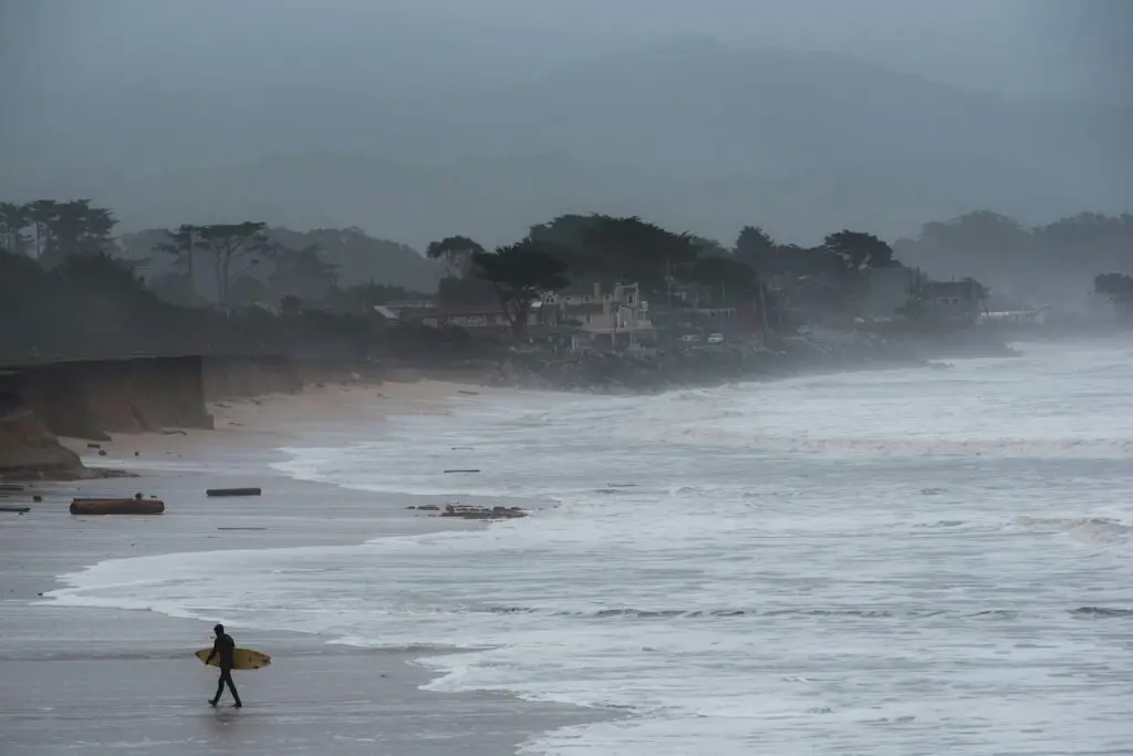Super El Niño Effect on Southern California: The Essential Guide Homeowners Need Before Costly Storm Damage Hits